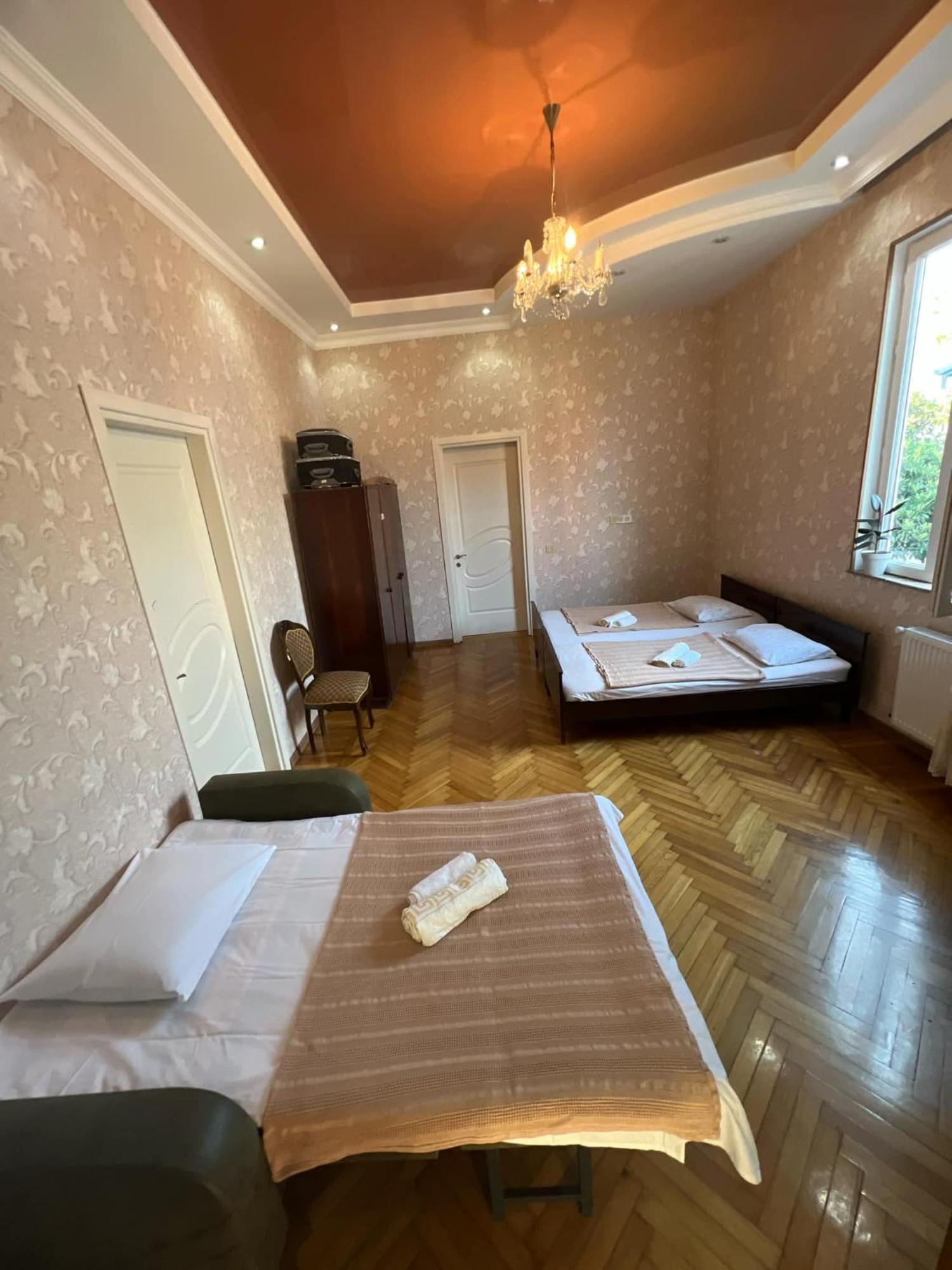 Guest House Romanadze 코불레티 외부 사진