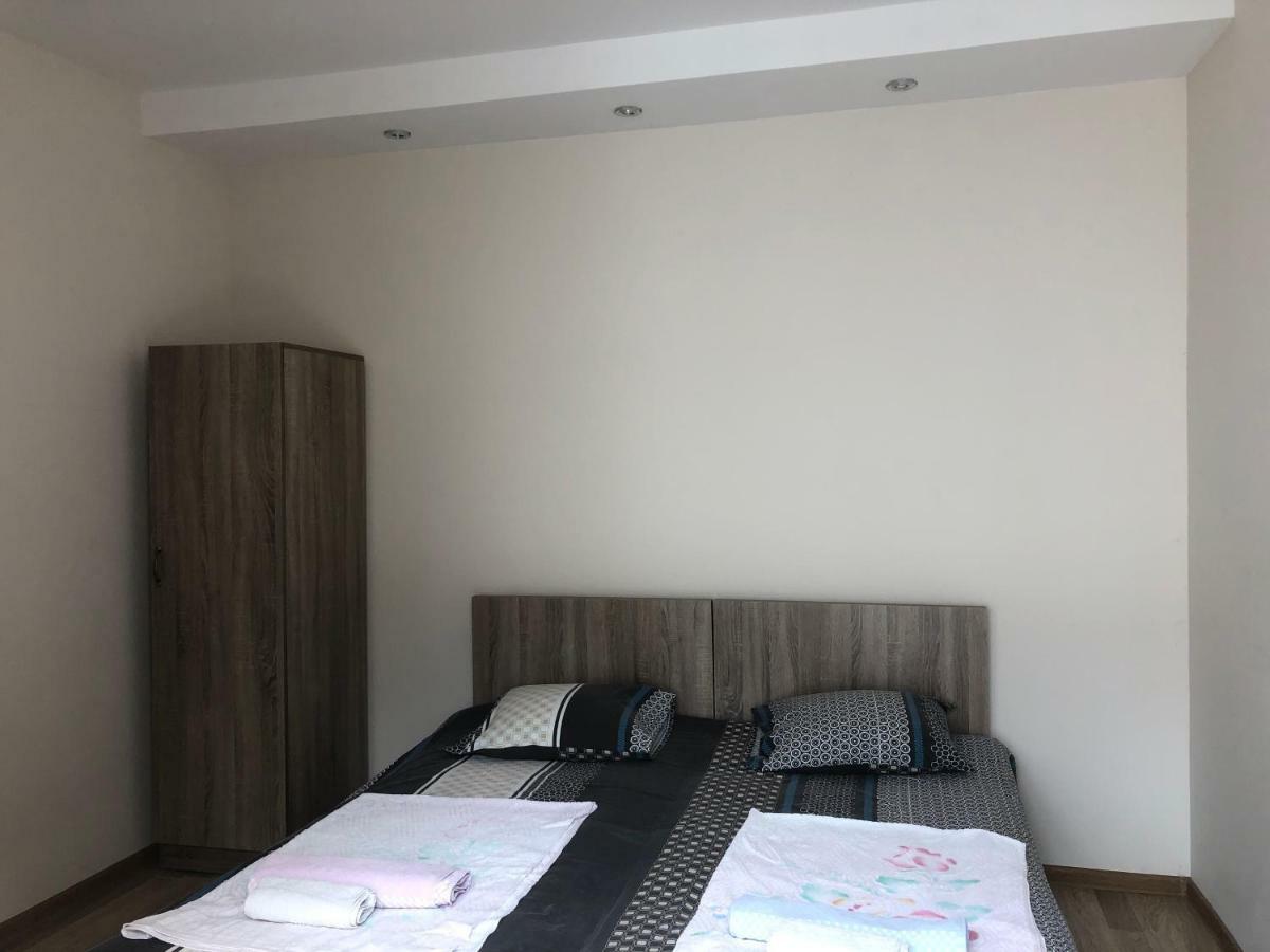 Guest House Romanadze 코불레티 외부 사진
