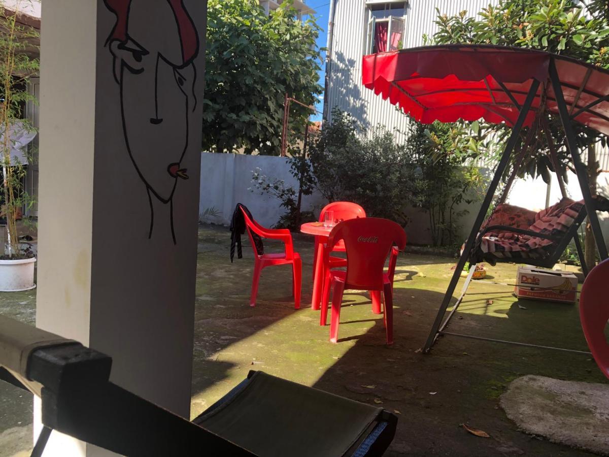 Guest House Romanadze 코불레티 외부 사진